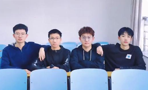 00后中南大学校草本校直博，大家却更吃他的颜，妥妥的小说男主