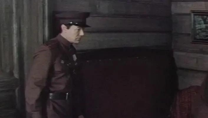 世界电影（0113）苏联电影《匪巢探秘》（1983）剧照欣赏