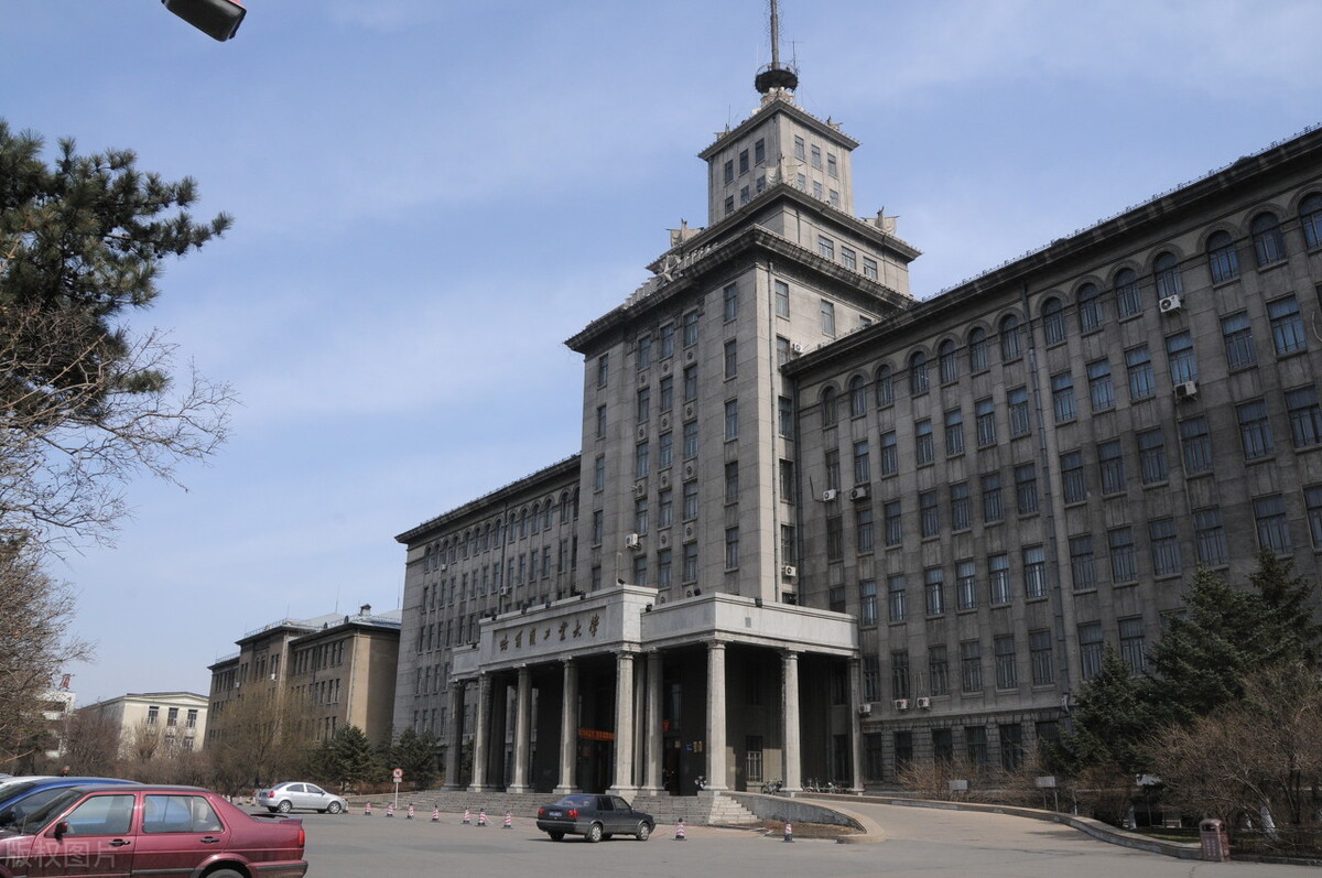 解读5所异地办学的大学，彼此的毕业证相同吗？开设专业相同吗？