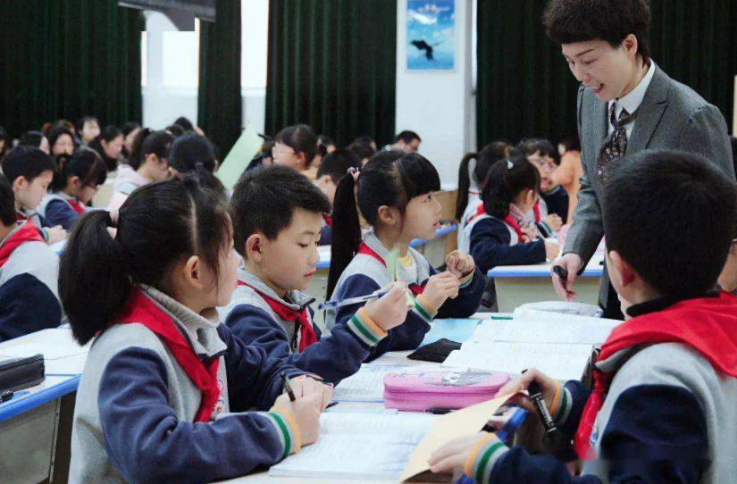 双减之后的第一个期末，公办和民办学生区别明显，你选对了吗