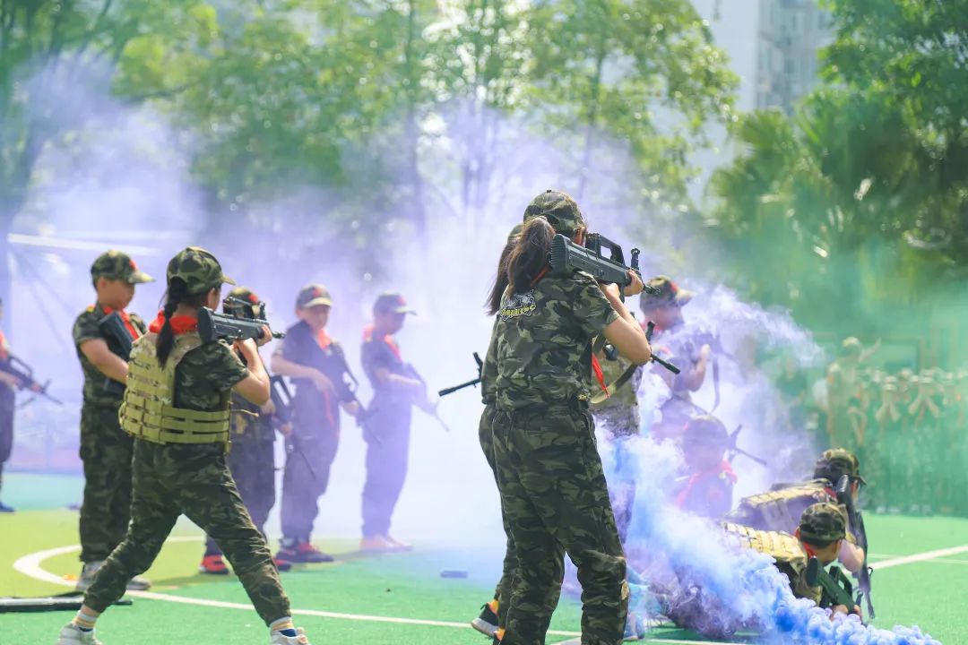 南湖小学学生开展为期10天国防教育学习体验活动并进行汇报展示