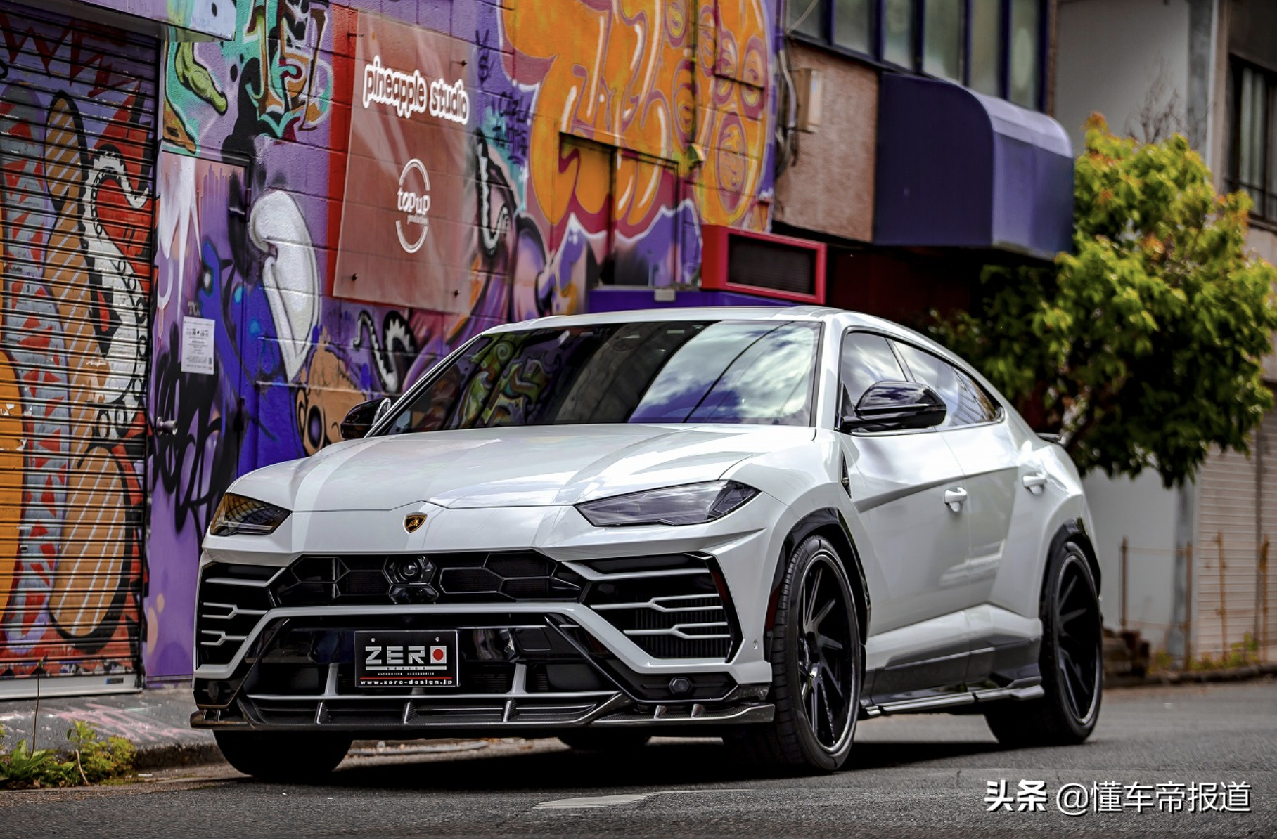 新车 |“低趴”Urus、“复古”大牛！曝兰博基尼东京改装展阵容