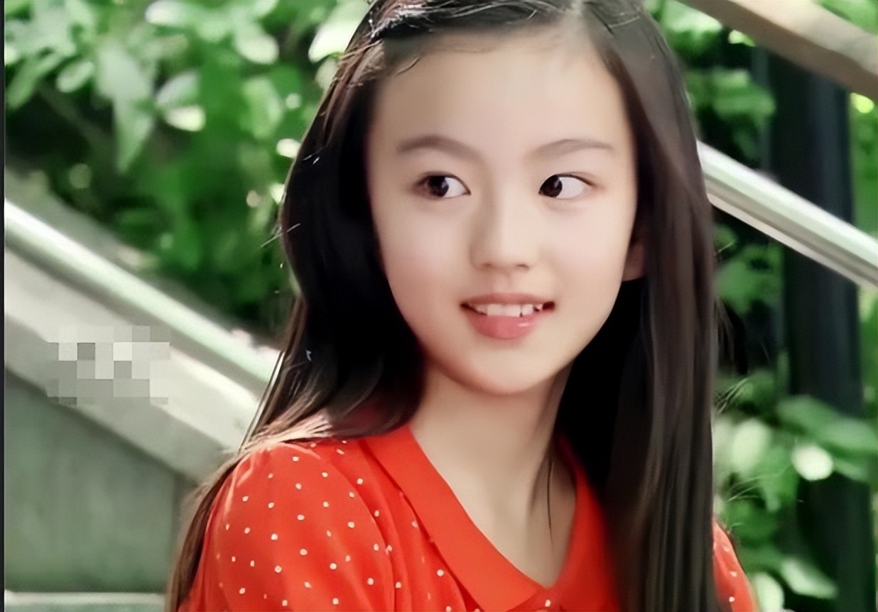 徐贤惨失《建筑学概论》，秀智凭此片一夜爆火，成四大神颜之一