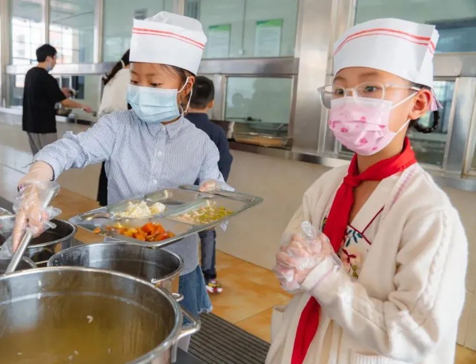 用心托管 安心托付丨双流实小外国语学校周末托管