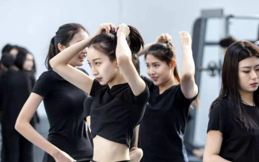 大学里吃“青春饭”的专业，听起来很高大上，实则发展前景有限