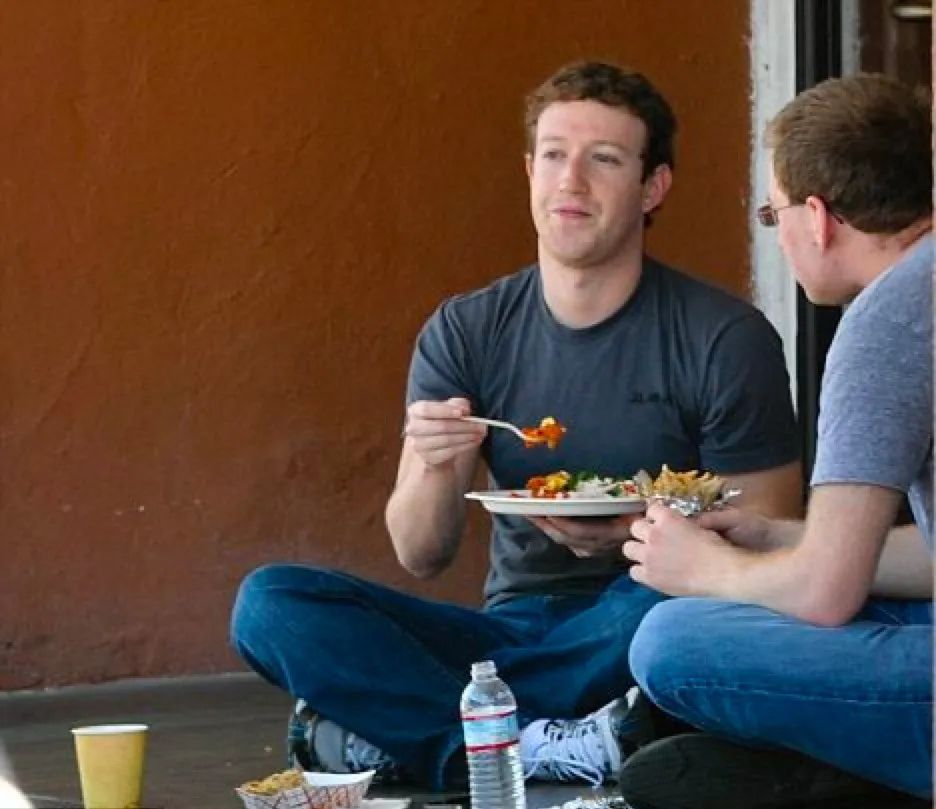 马斯克冷白皮大肚腩辣眼睛！嘲比尔盖茨身材不好的他，原来是垫底