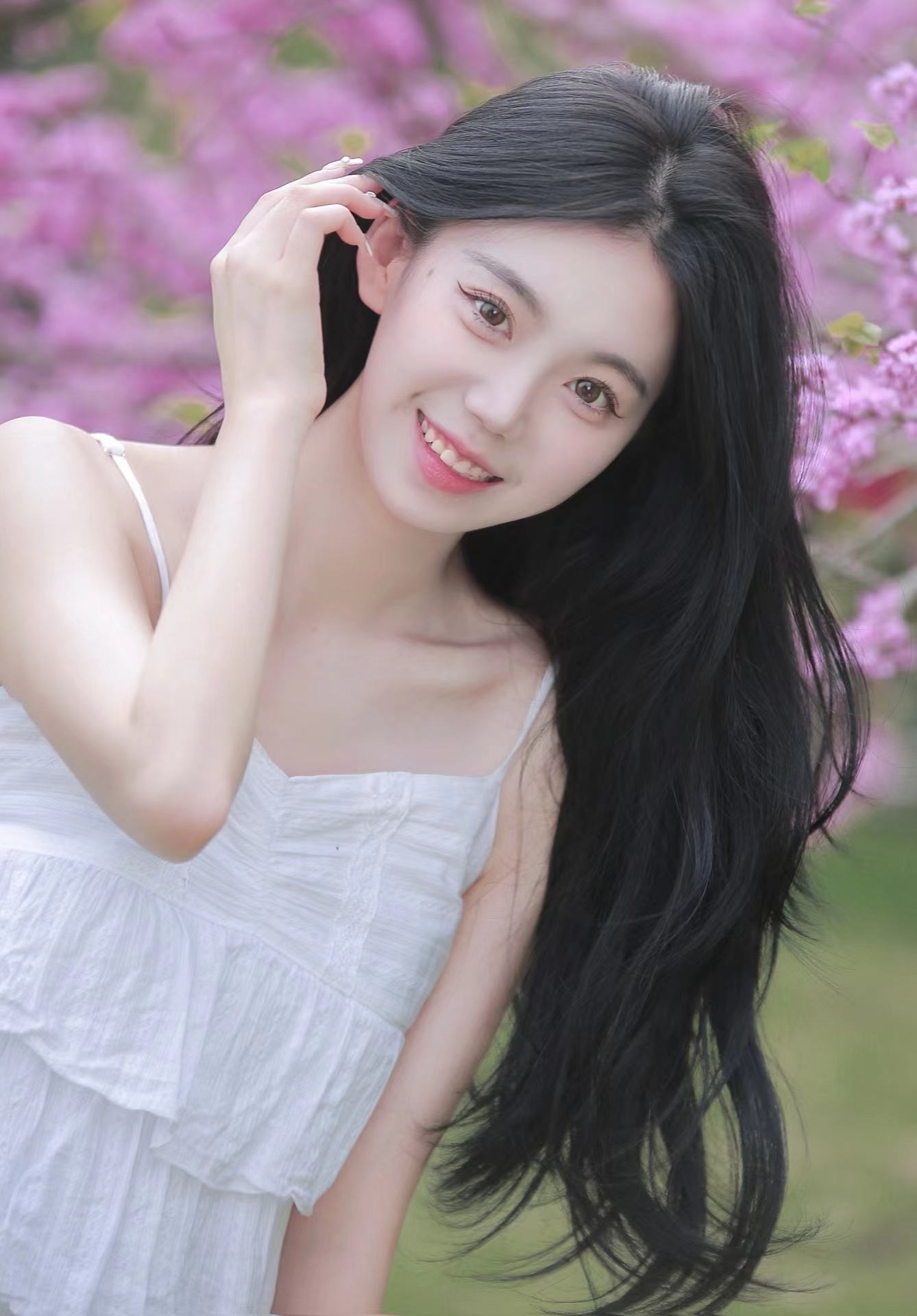 美女人像拍攝過程建議，系統(tǒng)把握以下技巧，助你拍出美美人像大片