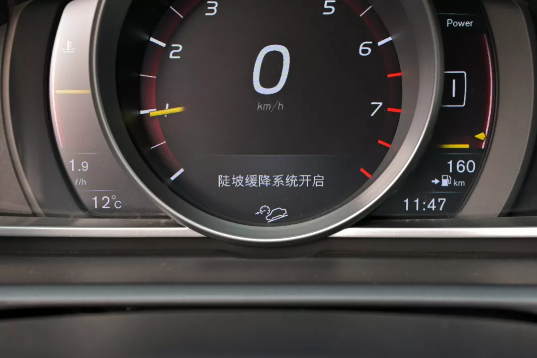 不甘平庸的另类钢炮——二手沃尔沃 V40CC