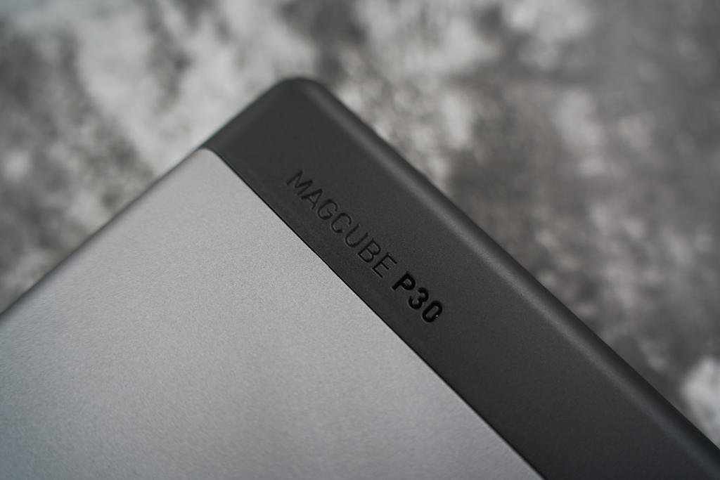 2小时充满？！Aohi 3万毫安时双向100W PD充电宝实测体验