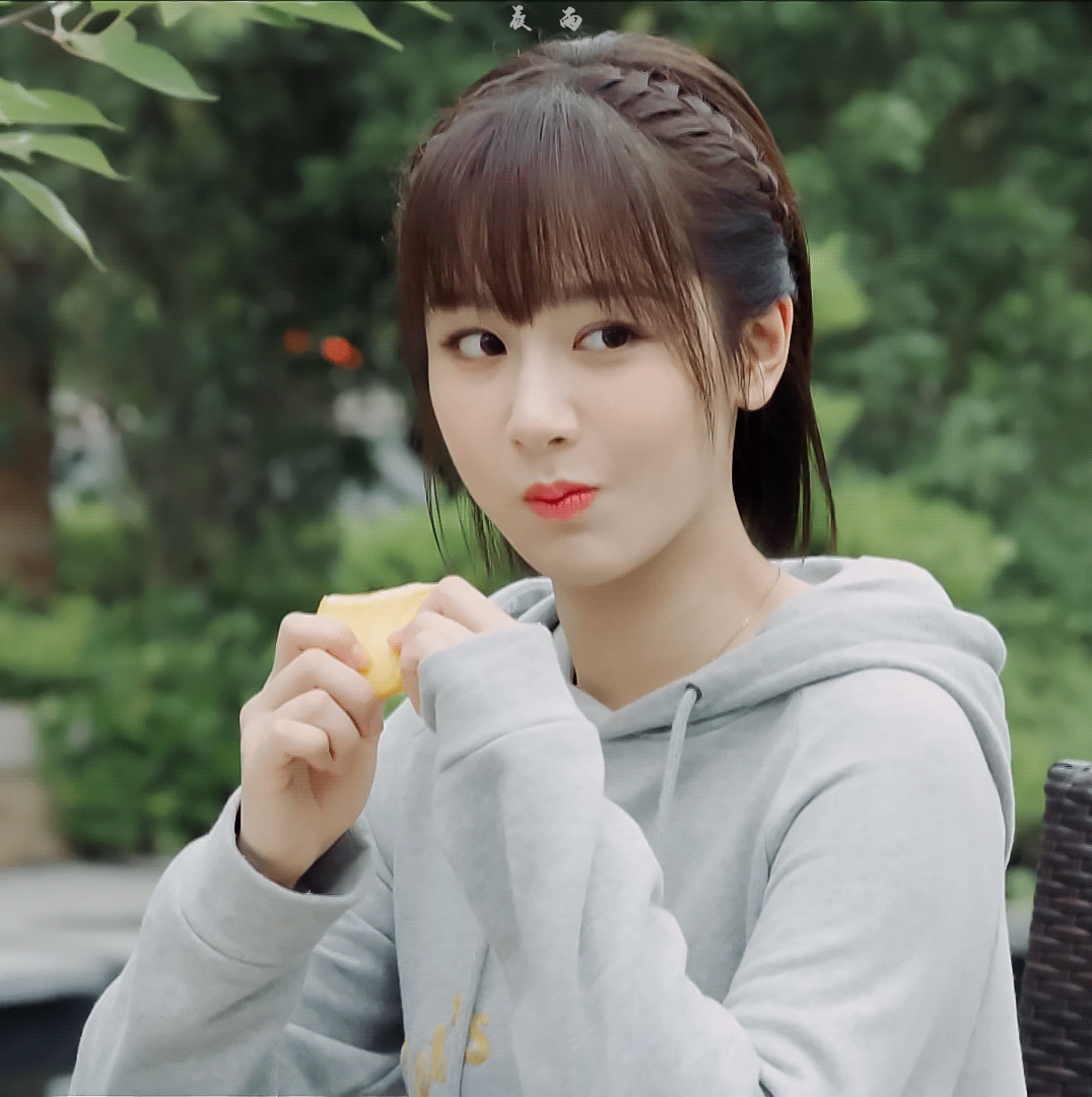 杨紫动图(3)
