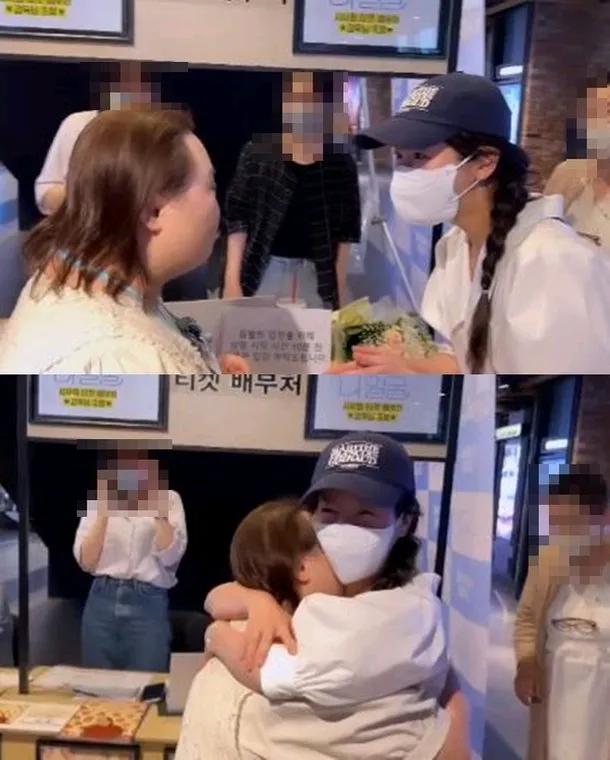 韩志旼，偷偷拜访唐氏症姐姐郑恩惠，称：“我是粉丝，请抱抱我”