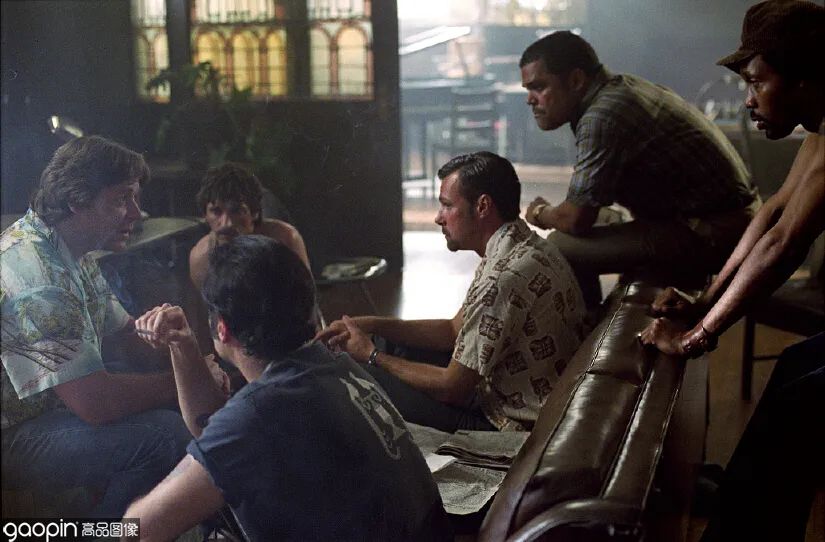 《神探大战》还不过瘾？这十部高燃警匪片收好了