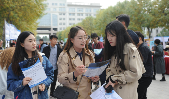 考研复试淘汰率极高的几所高校，普通学生慎选，避免“飞蛾扑火”