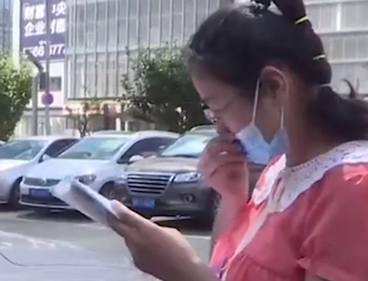 女子产假公司解散,