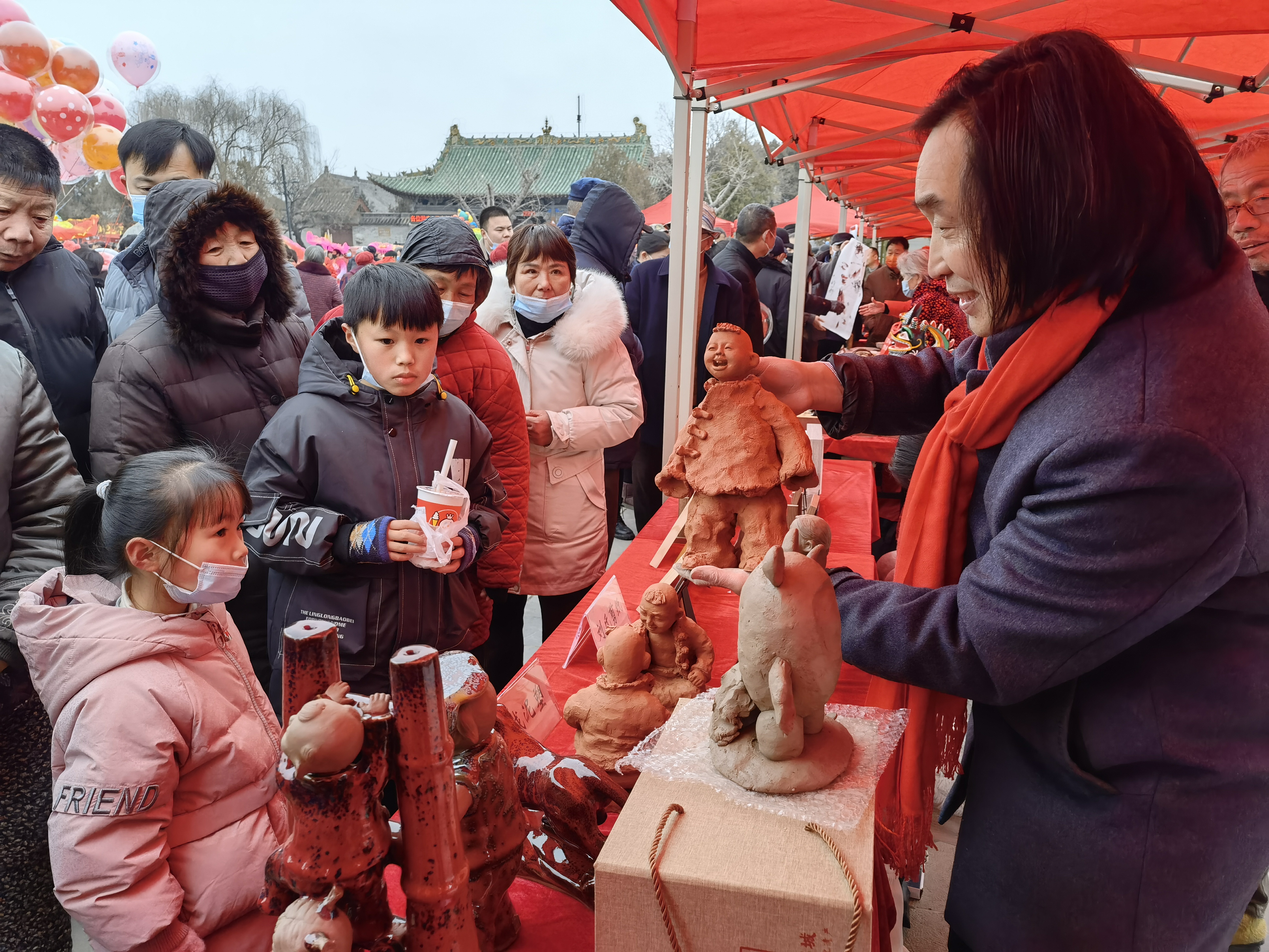 郸城：泥人张振福 元宵节上展才艺