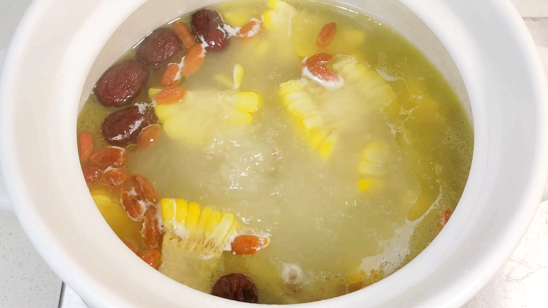 排骨汤怎么炖最有营养最有营养的排骨汤做法解析