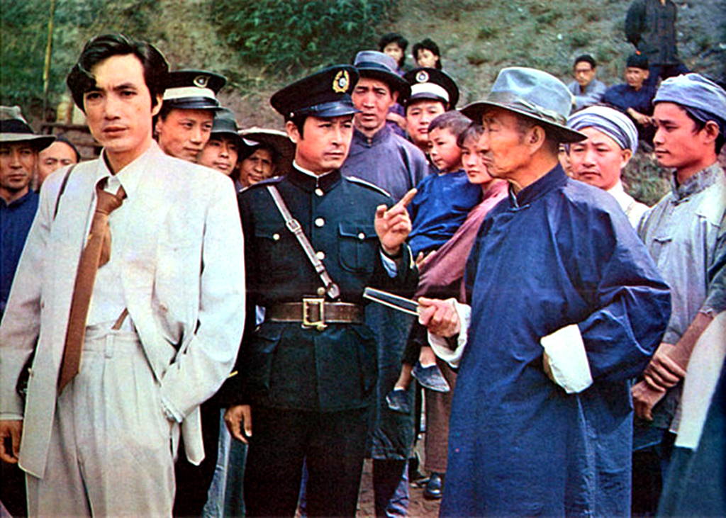 新中国首部武打片《神秘的大佛》，刘晓庆主演，男主为何默默无闻