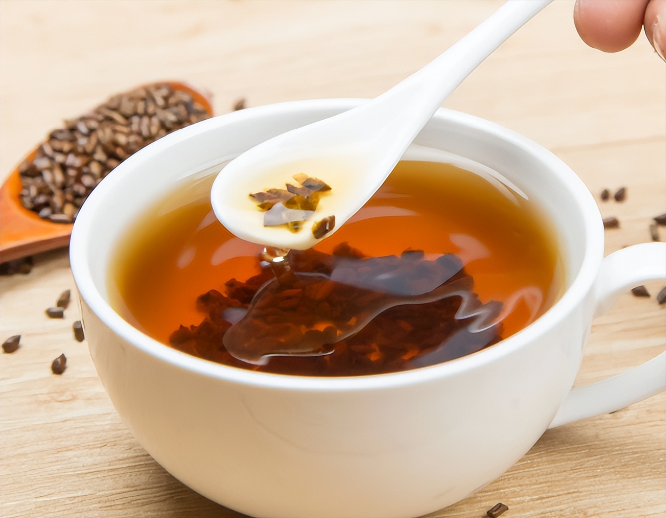夏天喝什么茶比较好对身体（这5款“解热茶”，清凉解渴不伤身）-第13张图片