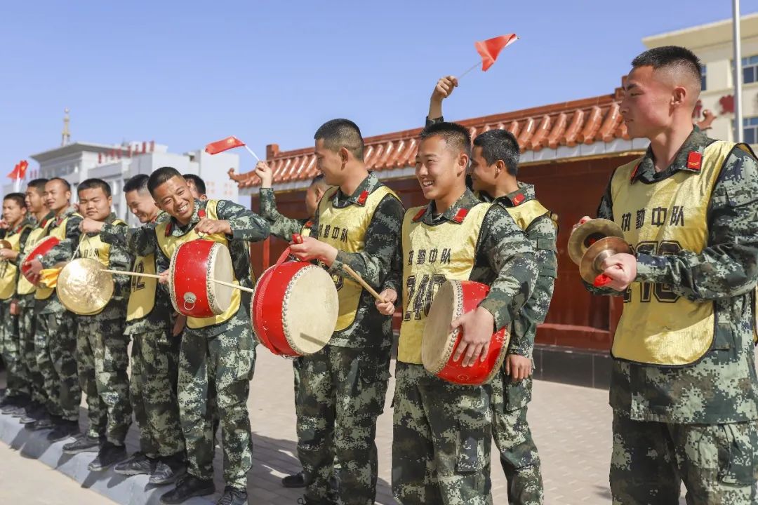 侯<a href=http://www.cngansu.cn/news/ target=_blank class=infotextkey></a>ܶӽ֧ӣн ܶ