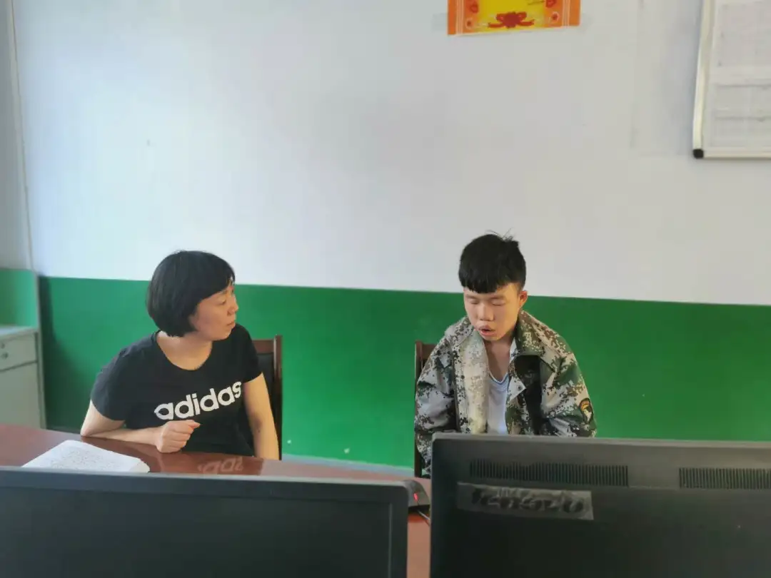 中职班主任寄语：与学生谈心