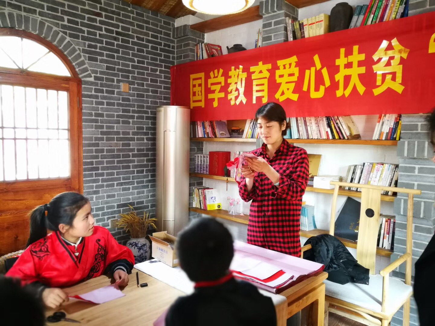 高考作文6分的甲骨文怪才，被川大破格录取后，终于原形毕露