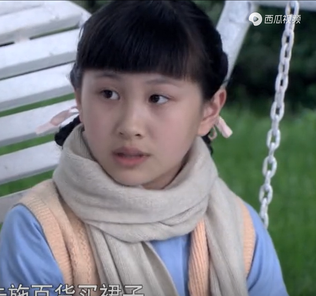 盘点女星的民国剧校服剧照——蓝衣黑裙篇（四）