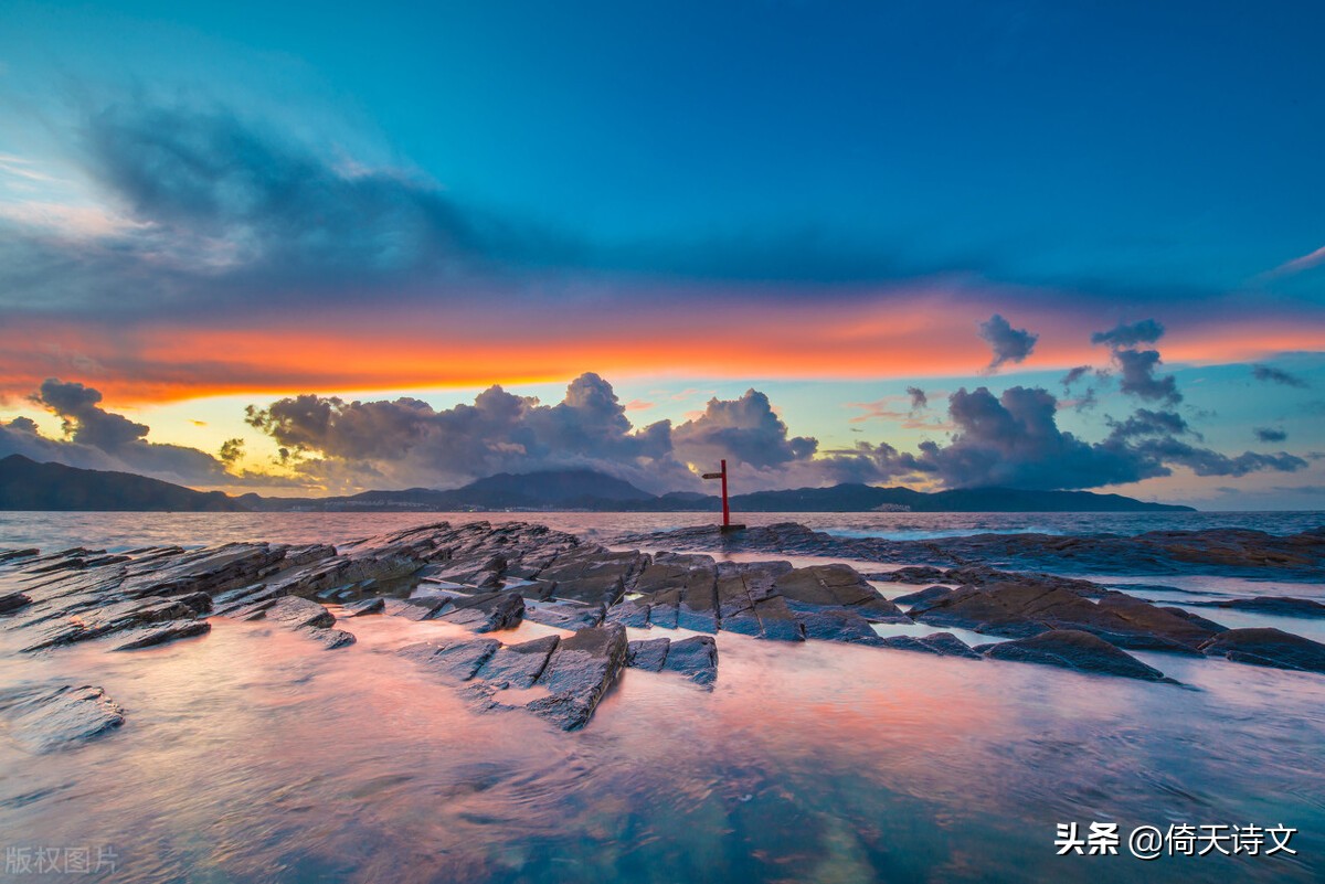 四首气吞山河的爱国诗词，泱泱华夏，巍巍中华