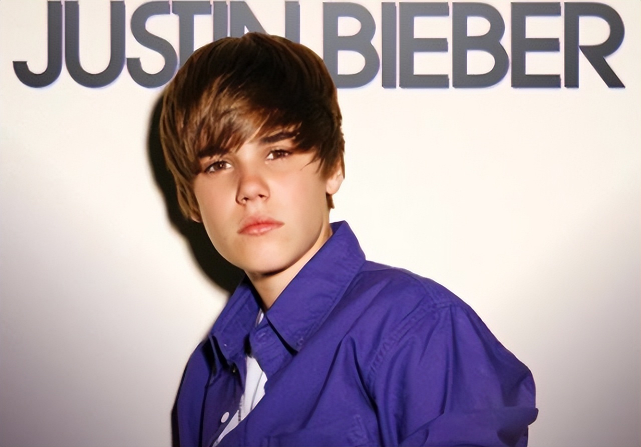 跟踪狂、翻垃圾、闻口罩、跟人形立板结婚…病态式追星该治治了