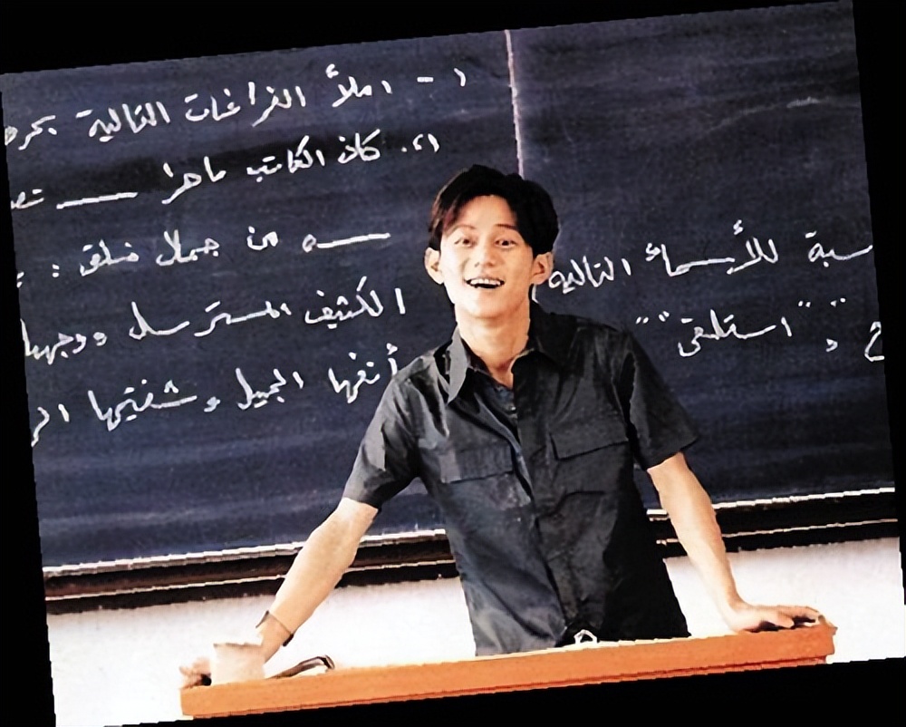 从娱乐新闻到社会新闻，这4位明星的赢家跨界通吃，3位崩了牙