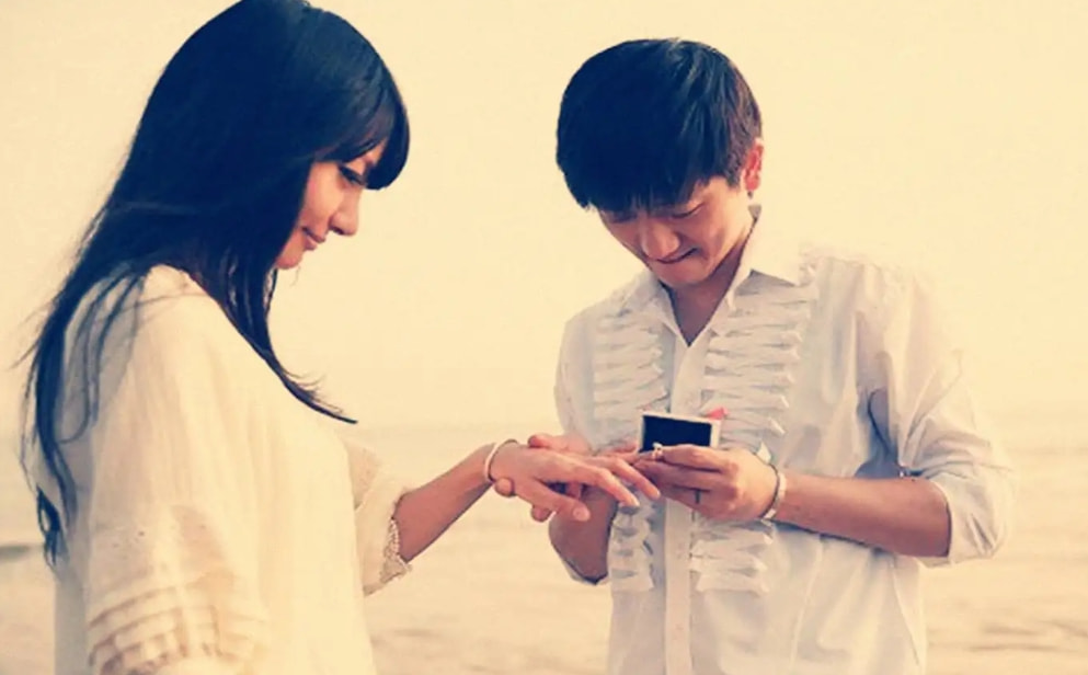 春晓：凭《奋斗》走红，和彭坦闪婚，结婚13年零绯闻