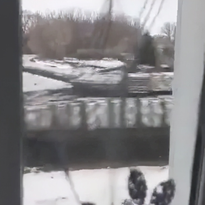 ����˹��ŭ������Ȩ���⶯����������������һ�����������¶��ڣ�