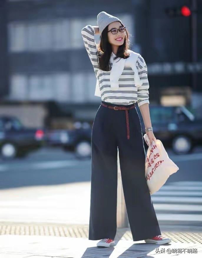 中年女人：夏天哪些衣服该穿，哪些不该穿？穿错容易被说装嫩