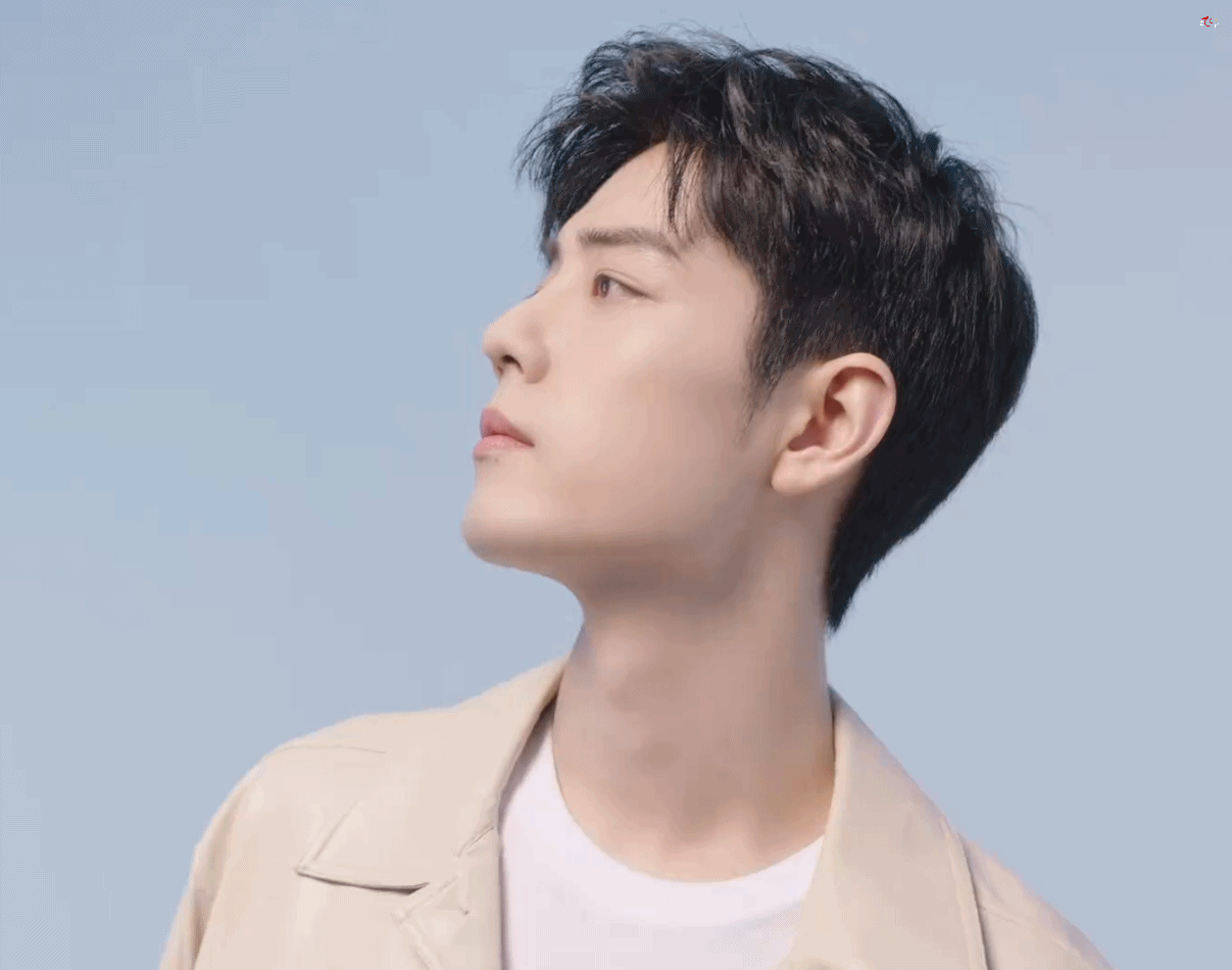 肖战他可真帅啊,帅到没边呀,这身材比例可太完美了