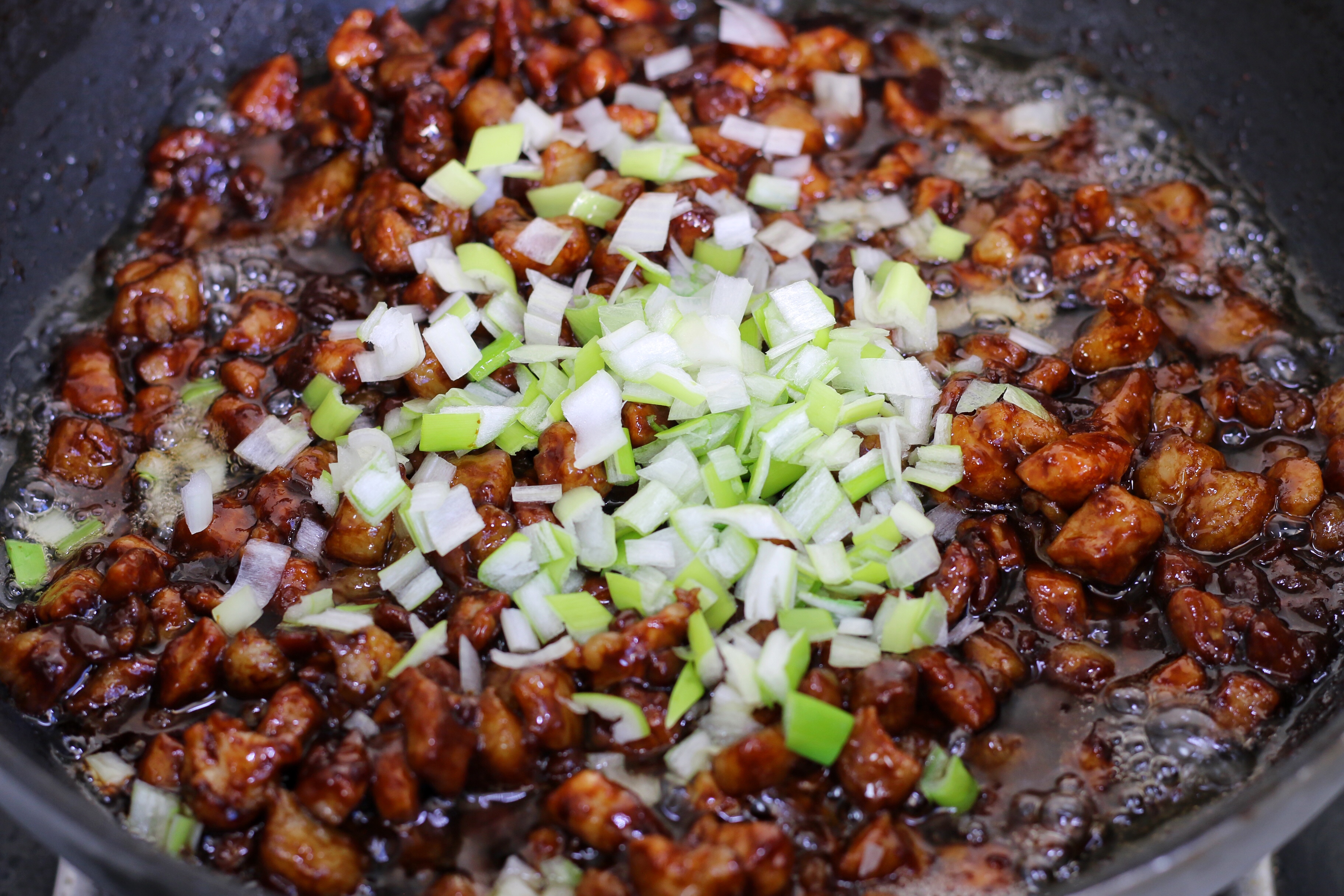 醬肉包,醬肉包子餡的做法