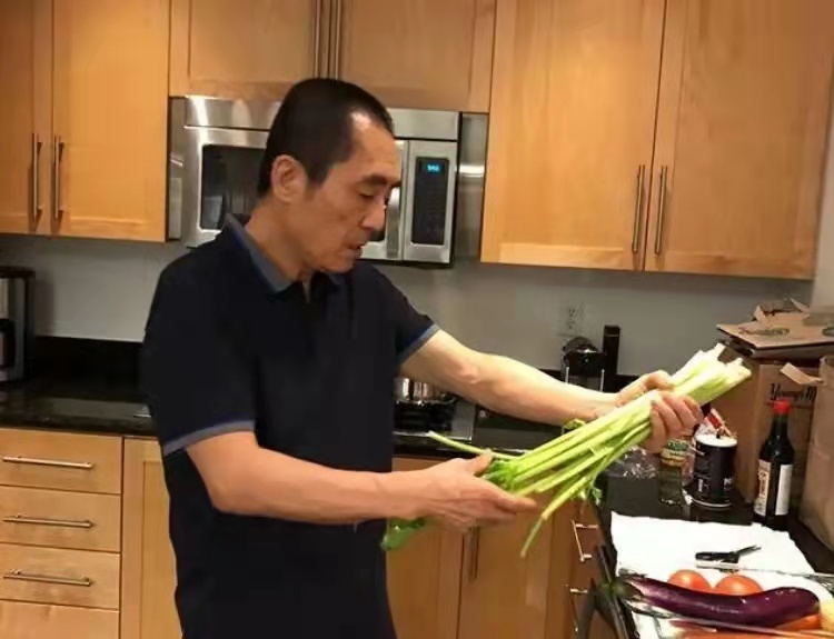 网曝张艺谋急售无锡豪宅！临湖别墅3000万大甩卖，占地1000多平