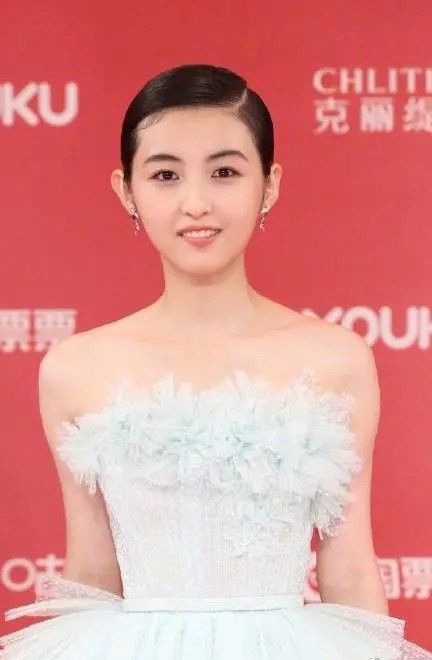 想拥有子枫妹妹同款的直角肩嘛？斜方肌还会越来越大？