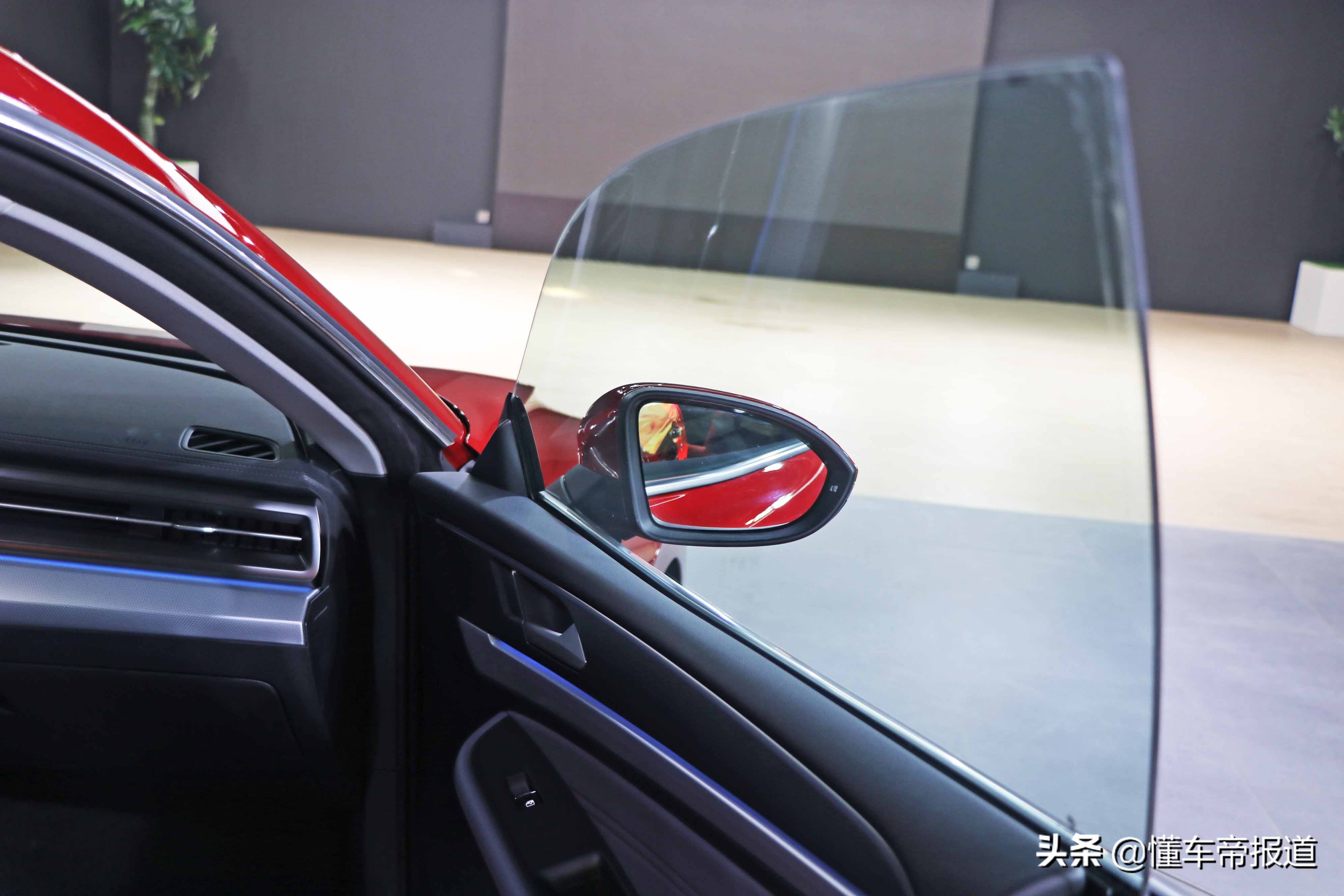 新车 | 缩小版CC实锤！大众新凌渡L正式发布，无框车门+掀背尾门