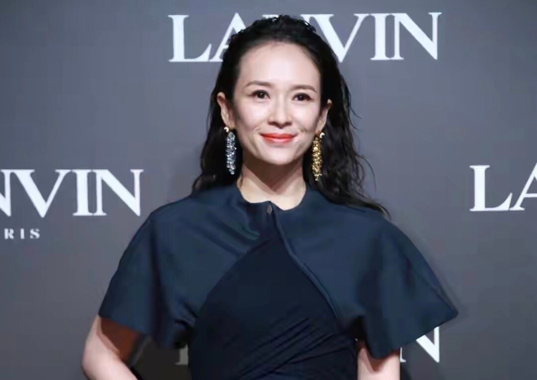 明明都这么老了，这六位大龄女星就别硬尬“少女感”了