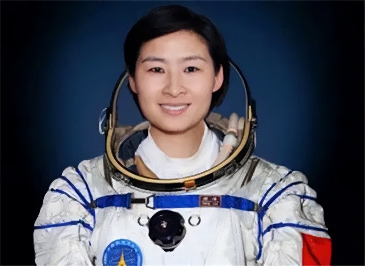 宇航员刘洋(宇航员刘洋生的男孩女孩)