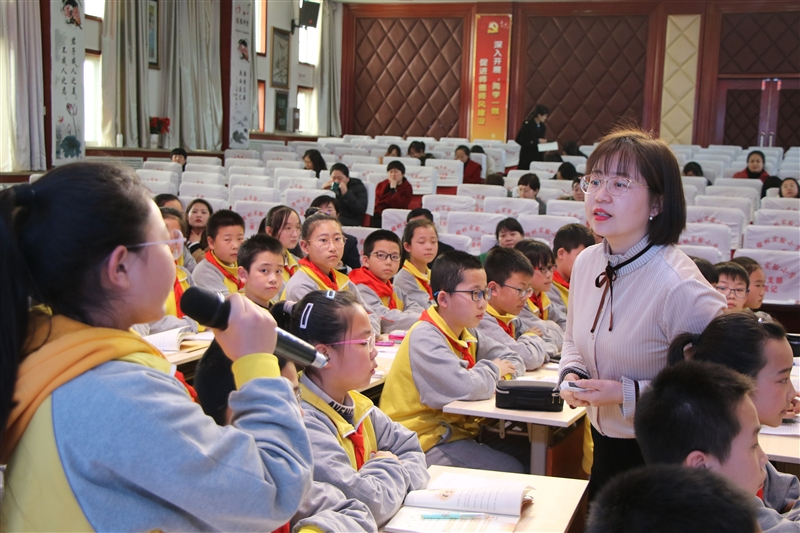 记榆林实验小学骨干教师示范课活动