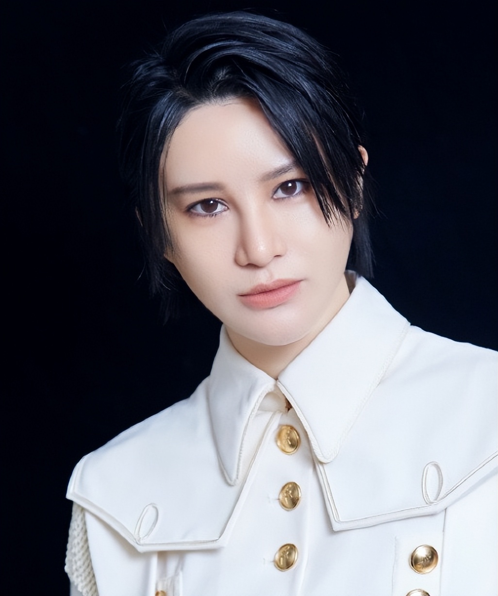 给新生代10位“实力女歌手”排个名，尚雯婕仅排第8，张靓颖第三