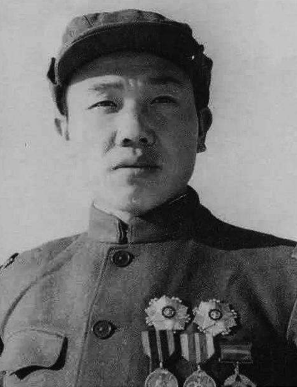 零伤亡毙敌215人后，英雄排长却向上级检讨：可惜放跑了美军坦克