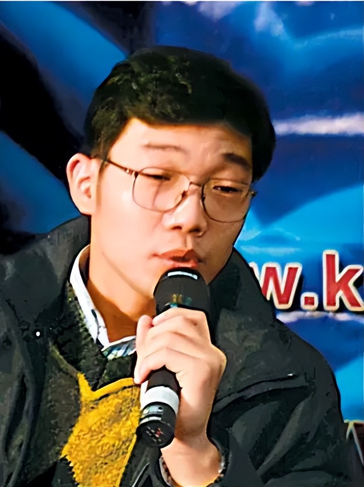 19年后，再看奇志和大兵各自的境遇，他们的差距一目了然