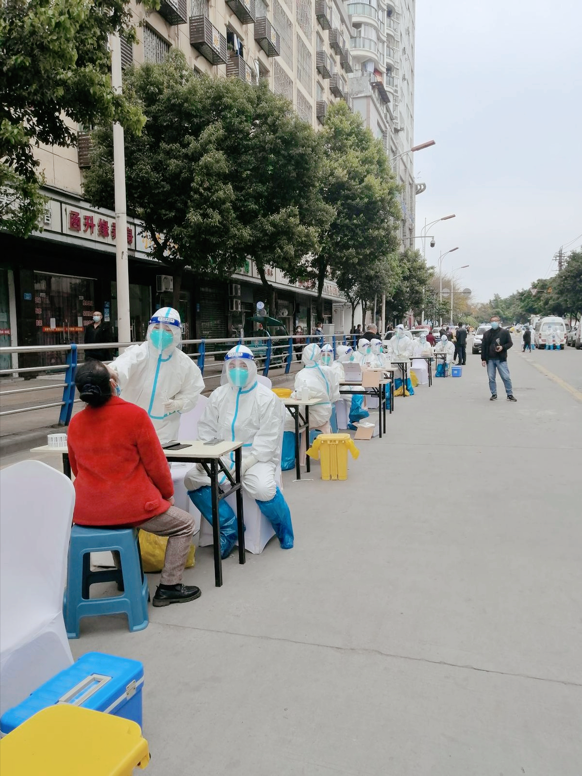 不惧不怠 共战疫情——遂宁市安居区人民医院抗击疫情纪实