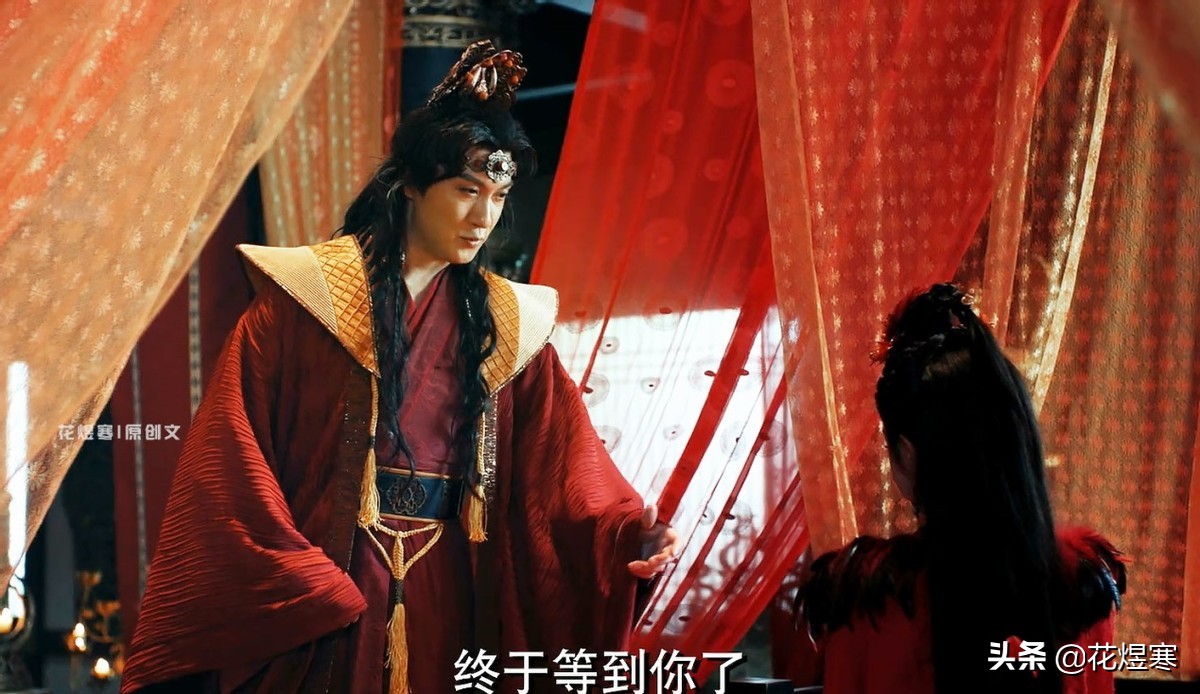 《冰火凤》洞房花烛夜上演“弑夫”戏码，千雪对焱尊太狠？