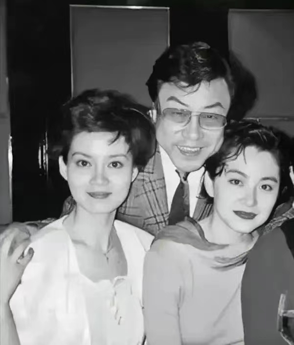 剧里土气十足的大妈，年轻时个个是风华绝代的大美人，差距太大了