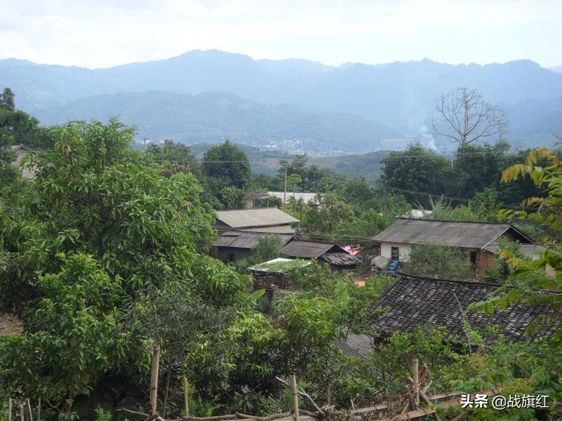 当兵不当司务长，站岗不站二五岗！学生兵凌晨站岗，发现“敌人”