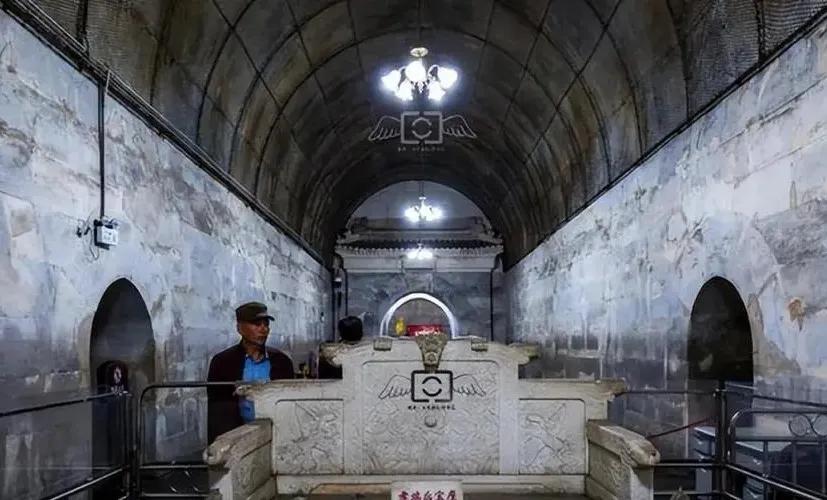 清朝灭亡110年后,为什么还会有皇陵的守陵人?谁给他们发工资?
