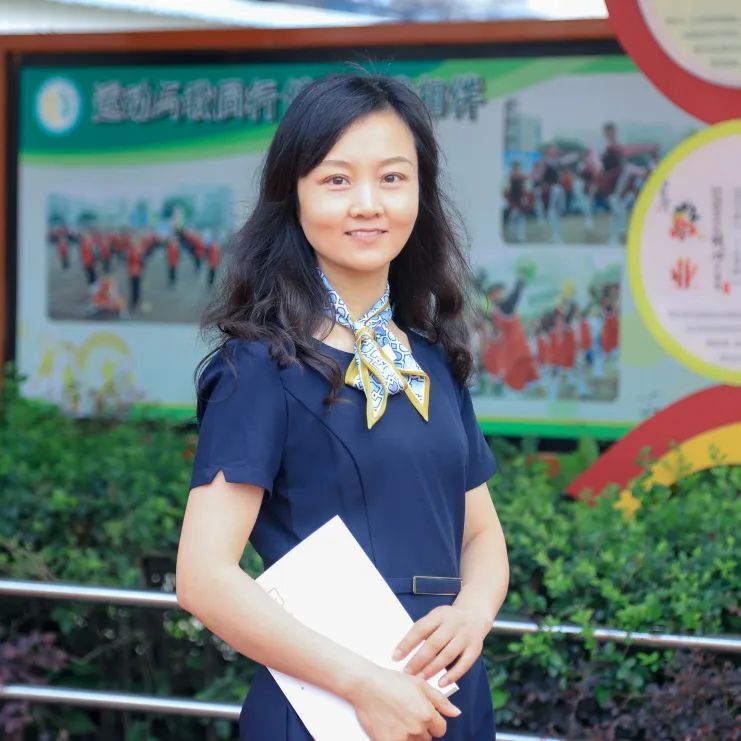读书月，南湖小学继续深入开展书香校园建设和读书节活动