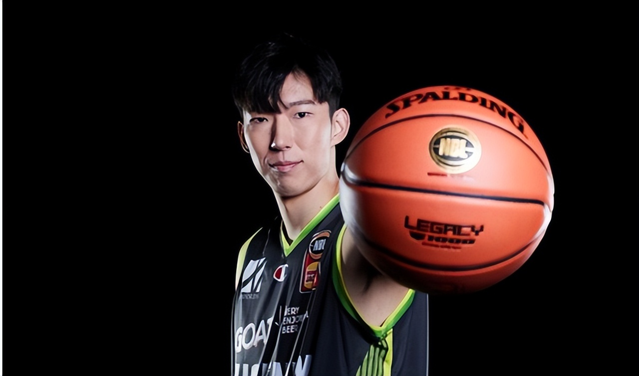 为什么nba不要周琦(周琦遭到哄抢，他却脚踏多只船，NBL一支球队决定放弃周琦)